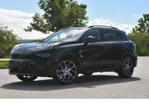 Lynk  Co 01 SCHWARZ/Panodach/Navi/LED/VOLL