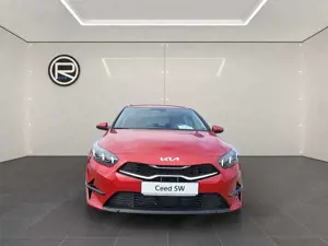 Kia Ceed SW / cee'd SW 1.5 T-GDI DCT Spirit Bild 5