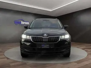 Skoda Karoq Ambition AUTOMATIK°LED°NAVI°KEYLESS°SHZ Bild 2