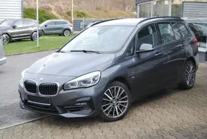 BMW 220 220i A Gran Tourer Sport.HUD.7-Sitzer.LED.Navi