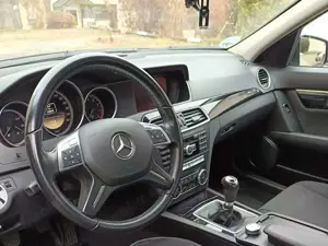 Mercedes-Benz C 180 C 180 BlueEFFICIENCY