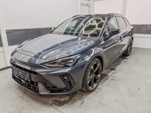 CUPRA Leon Sportstourer 1.5 eTSI DSG 150PS ACC SHZ RFK KEY...