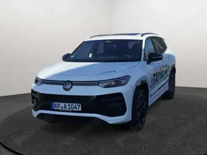 Volkswagen Tayron 1.5 eHybrid DSG R-Line HD-Matrix Navi AHK Leder
