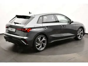 Audi A3 35 TDI S tronic S line Bild 3