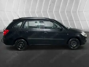 Skoda Fabia 1.6 TDI Combi Classic TÜV 07/2027 Bild 4