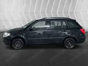 Skoda Fabia 1.6 TDI Combi Classic TÜV 07/2027 Bild 5