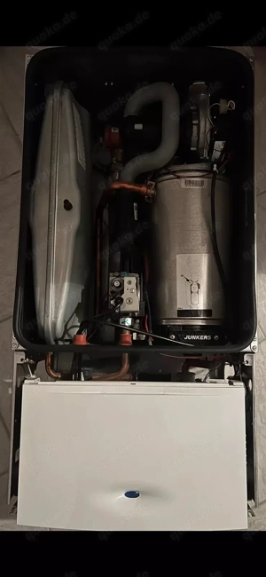 Junkers Gastherme Brennwert Therme Cerapur HM ZWB ZSB 24-5C 23  Bj. 2021