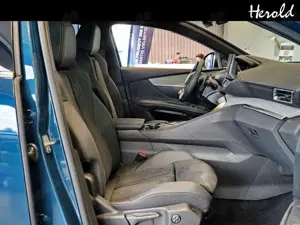 Peugeot 3008 Hybrid4 300 GT*FOCAL,AHK,el.Heckklappe* Bild 4