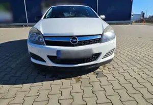 Opel Astra GTC 1.4 Edition