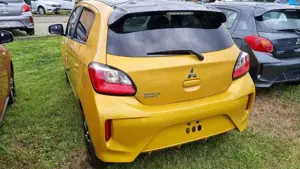 Mitsubishi Space Star Select+ Black1.2 MIVEC 5-Gang Bild 3