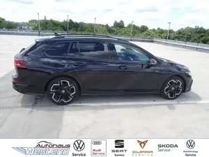 Volkswagen Golf Var. R-Line 1.5l eTSI 110kW DSG LED Navi Klima Bild 3