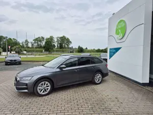 Skoda Octavia Combi 1.5 TSI mHEV 110 kW Selection Bild 2