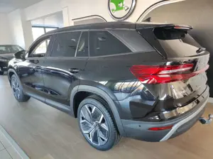 Skoda Kodiaq 2.0 TDI 4X4 DSG Selection Suite 5-Si VOLL Bild 2