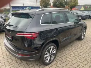Skoda Karoq 1.5 TSI DSG+AHK+RFK+ACC+Navi+el.Heckkl.++ Bild 5