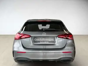 Mercedes-Benz A 180 AMG Advanced Plus Night SpurW S-Sitz PDC Bild 5