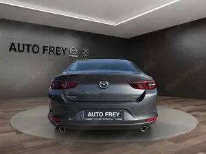 Mazda 3 X 179PS Selection DES-P+ACT-P+360°+BOSE+LEDER+MATR Bild 4