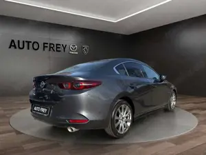 Mazda 3 X 179PS Selection DES-P+ACT-P+360°+BOSE+LEDER+MATR Bild 3