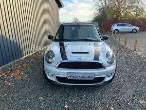 MINI Cooper S Cabrio Leder,Xenon,Klima,Navi,PDC Bild 4