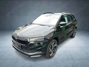 Skoda Karoq 2.0 TDI Sportline 4x4 DSG Anhängerkupplung Navi...