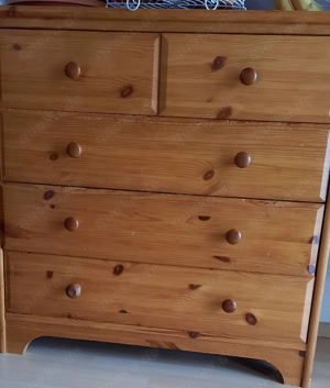 Komode mit Schubladen 