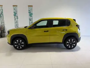 Fiat Grande Panda ICON HYBRID 1.2 € 3.240,00 gespart !  eDCT 81 k... Bild 3