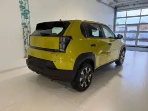 Fiat Grande Panda ICON HYBRID 1.2 € 3.240,00 gespart !  eDCT 81 k... Bild 5