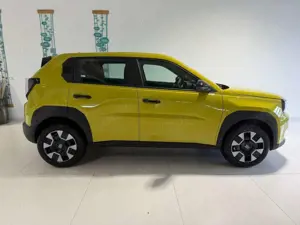 Fiat Grande Panda ICON HYBRID 1.2 € 3.240,00 gespart !  eDCT 81 k... Bild 4