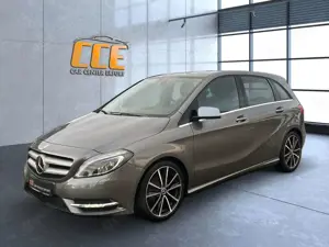 Mercedes-Benz B 200 Automatik*Xen*Leder*RFK*Shz*Temp*TÜV*Klima