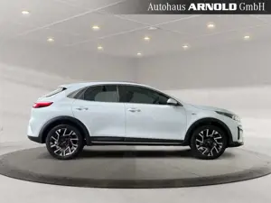 Kia XCeed XCeed 1.5 T-GDI Vision Komfort-P Lenkradhzg Navi Bild 5