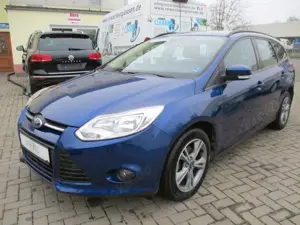 Ford Focus Turnier Sync Edition*TÜV  Zahnriemen Neu