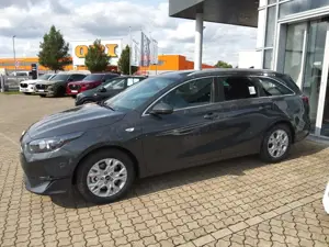 Kia Ceed / cee'd Sportswagon 1.0T Vision Navigation Bild 2