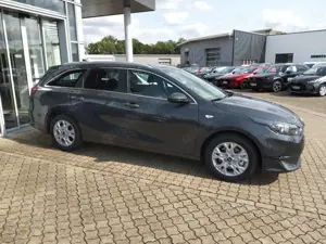 Kia Ceed / cee'd Sportswagon 1.0T Vision Navigation Bild 3