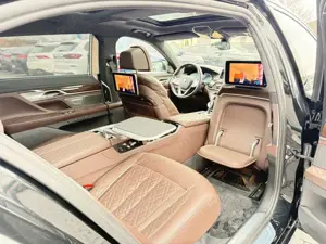 BMW 750 i*Lang*xDrive*Individual*3xTV*360°ACC*HUD*HK