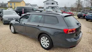 Volkswagen Passat Bild 4
