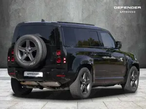Land Rover Defender 110 D250 X-Dynamic SE Bild 2