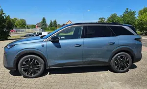 Peugeot 5008 Hybrid GT NAVI AHK 7-Sitzer VOLL-LED e.Heckklappe Bild 5