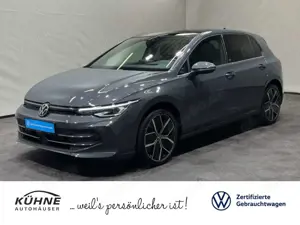 Volkswagen Golf Style 1.5 eTSI DSG | LED+ NAVI PANO AHK DCC