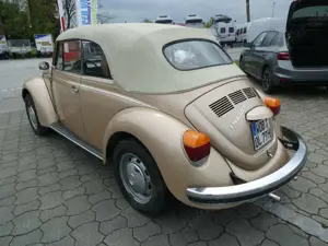 Volkswagen Käfer Cabriolet 1303 Orig 40´km aus Wolfsburg Bild 4