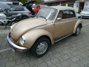 Volkswagen Käfer Cabriolet 1303 Orig 40´km aus Wolfsburg Bild 2