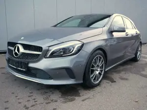 Mercedes-Benz A 220 4Matic Score NAVI/LED/STHZ/PDC