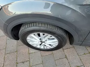 Volkswagen T-Roc Life DSG NAVI Bild 5