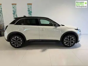 Fiat 600 La Prima Hybrid 1.2 T3 81 kW (110 PS) DCT Klima... Bild 4