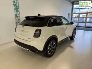 Fiat 600 La Prima Hybrid 1.2 T3 81 kW (110 PS) DCT Klima... Bild 5