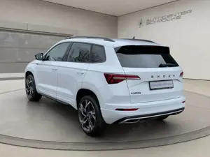 Skoda Karoq Karoq 1.5 TSI *Sportline*AHK*SHZ  Navi/Autom./LED Bild 4