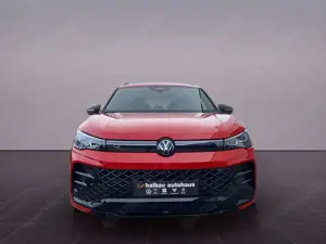 Volkswagen Tiguan 1.5 TSI DSG R-Line+AHK+WR+MARTIX+NAVI+BLACKSTYLE Bild 3