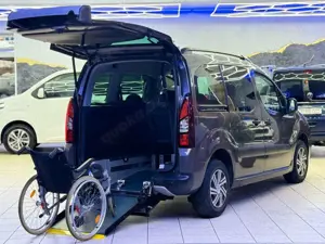 Citroen Berlingo -Behindertengerecht-Rampe-Automatik