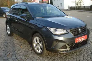 SEAT Arona 1.0 TSI DSG FR, AHK, Kamera, Side, ACC, Winter, 17 Bild 2