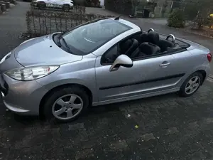 Peugeot 207 CC 120 VTi Sport mit webasto