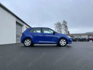 Skoda Fabia 1.0 TSI Ambition 91€ m.20% Anz. DAB SHZ PDC Klim Bild 4
