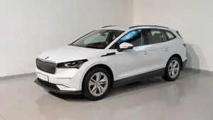 Skoda Enyaq 60 Loft 132kW KAM*SIDE*MATRIX*W-PUMPE*AHK